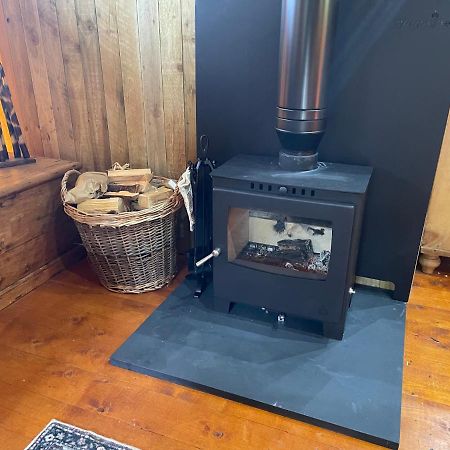 Mountain View Safari Tent With Hot Tub In The Heart Of Snowdonia Dolgellau Eksteriør billede