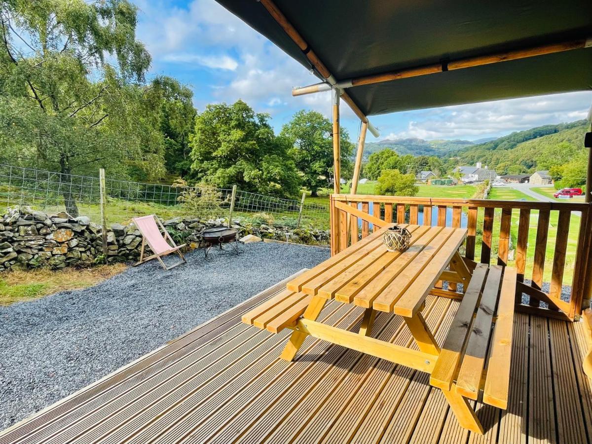 Mountain View Safari Tent With Hot Tub In The Heart Of Snowdonia Dolgellau Eksteriør billede